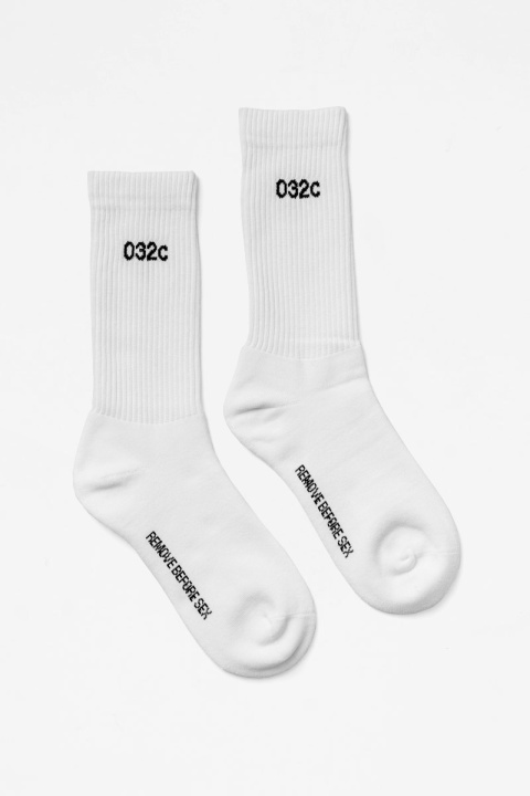 032C Remove Before Sex Socks - White