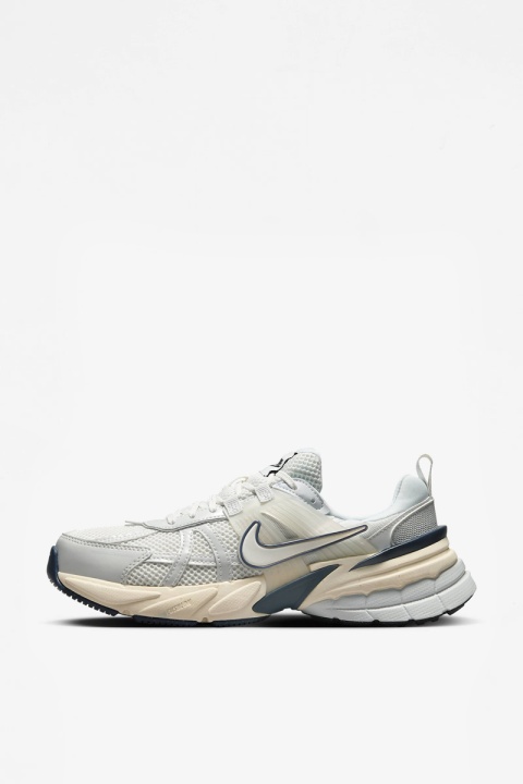 Nike W V2K Run - Platinum Tint/Guava Ice