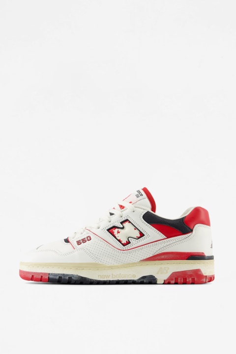 New Balance 550 Vintage - Sea Salt/Team Red
