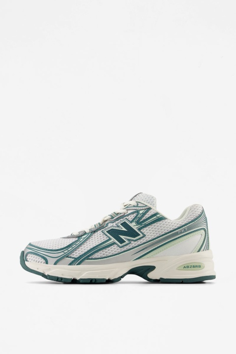 New Balance 740 - White/Green