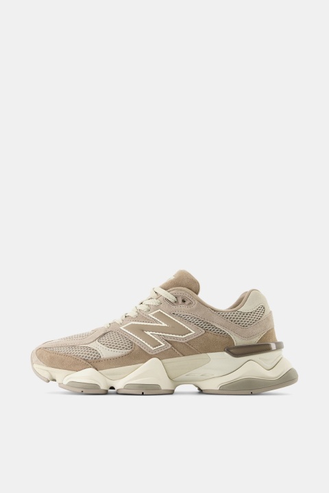 New Balance 9060 - Mushroom/Arid Stone