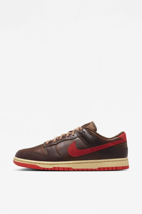 Nike Dunk Low Retro - Light British Tan/Cacao Wow/Picante Red