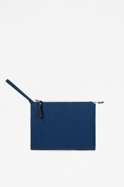Qwstion Zip Pouch Medium - Bluebird