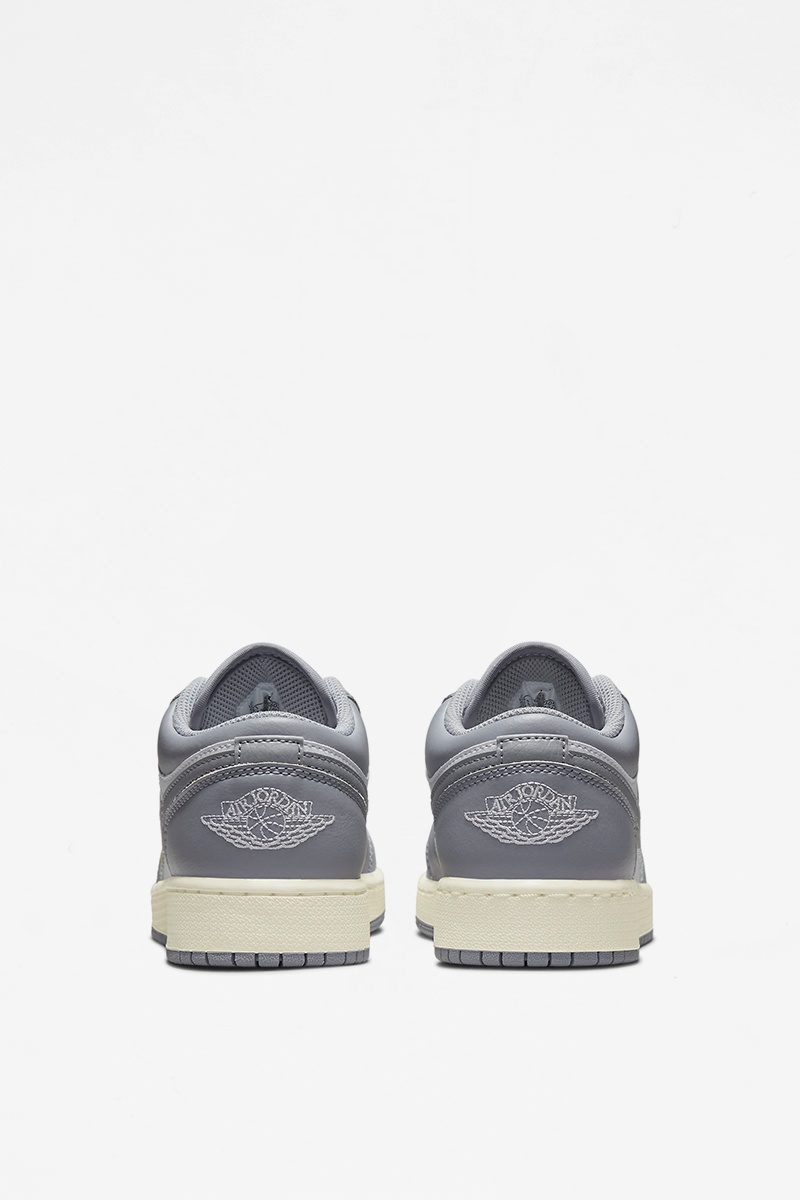 Air Jordan 1 Low - Stealth/Sail/White