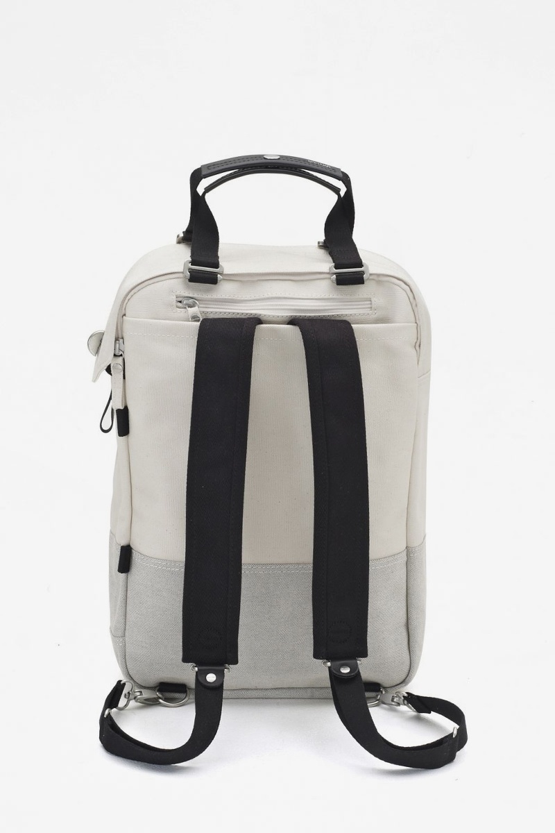 Qwstion Daypack - Organic Raw Duotone Qwstion Daypack - Organic Raw Duotone