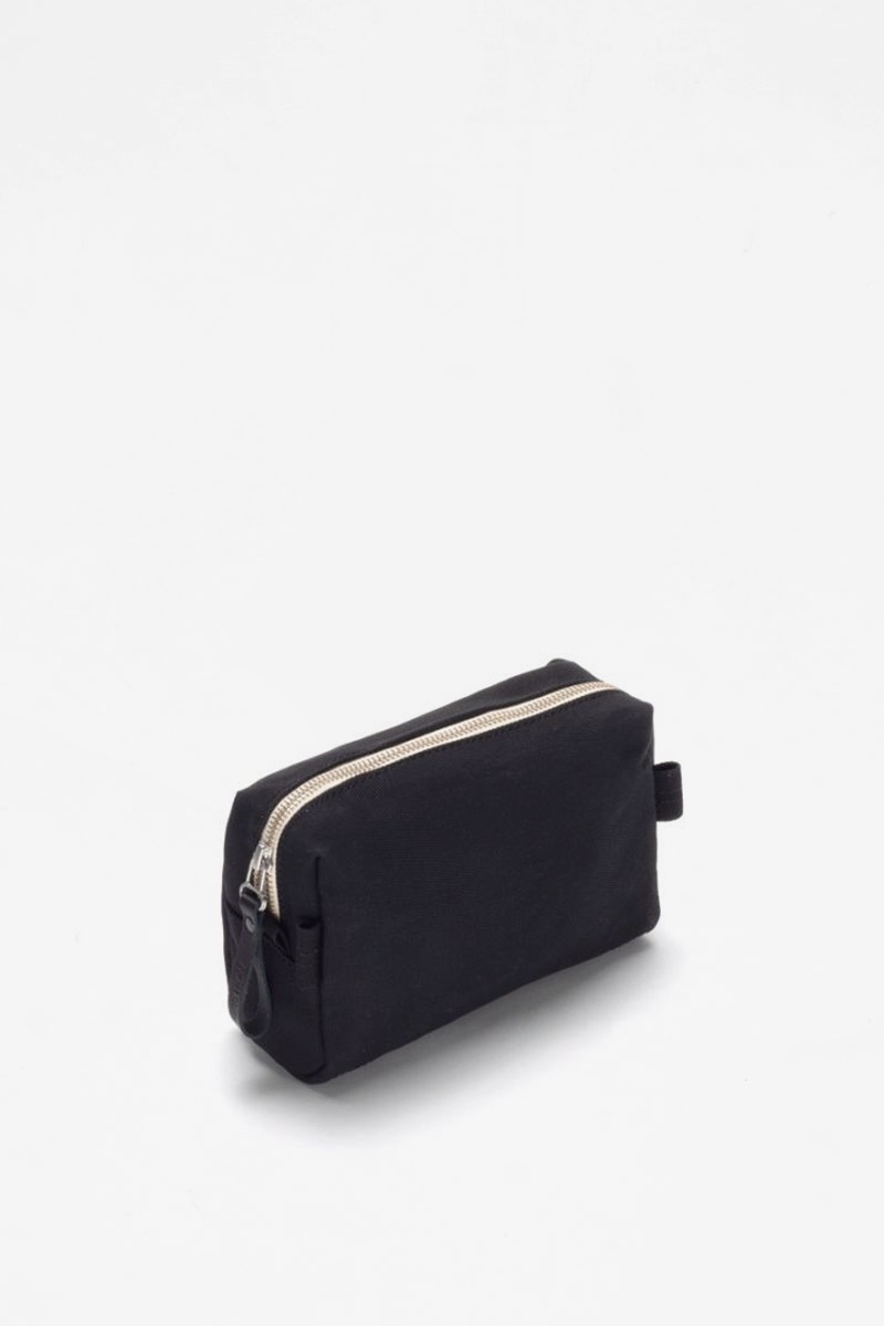 Qwstion Hip Pouch - All Black Qwstion Hip Pouch - All Black