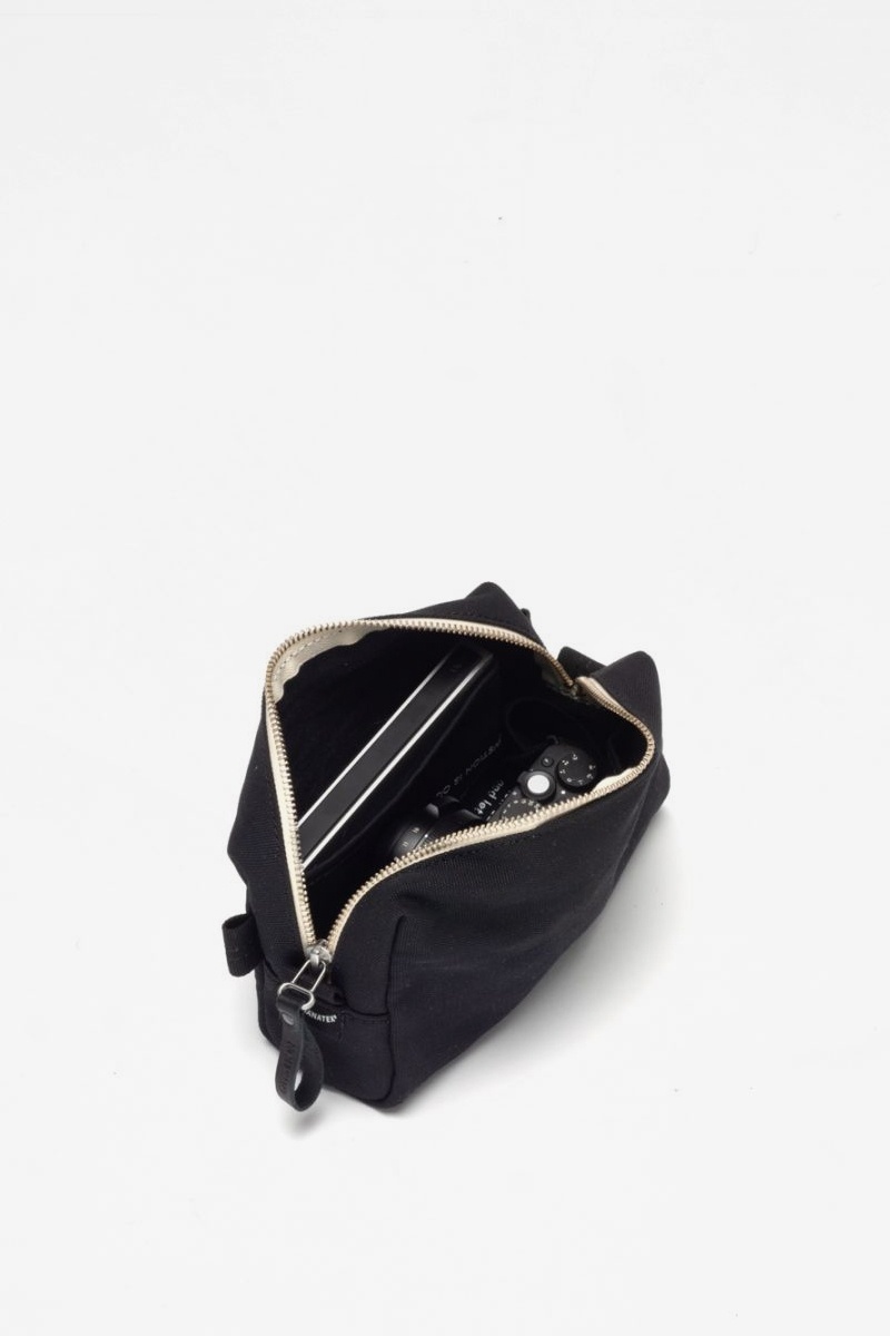 Qwstion Hip Pouch - All Black Qwstion Hip Pouch - All Black