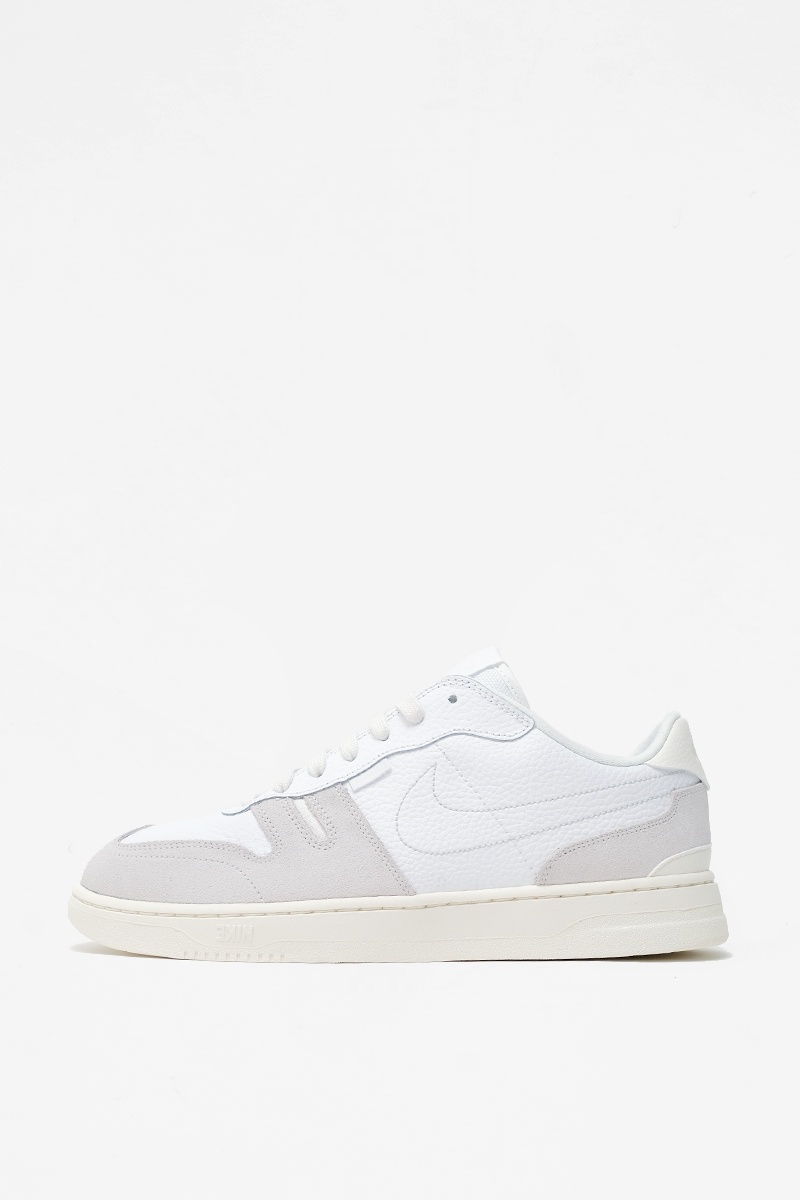 Nike Squash-Type
