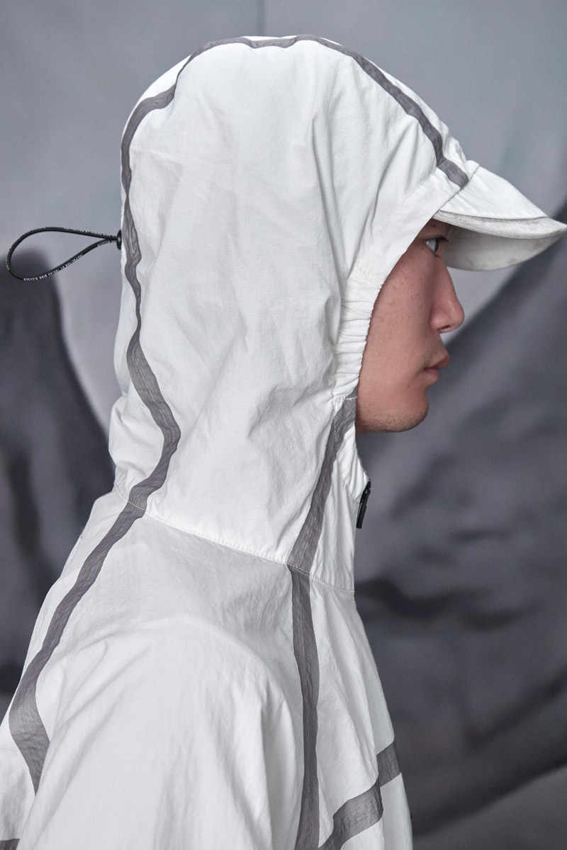 C10_Loist Hooded Windbreaker - Blanc Off White RD