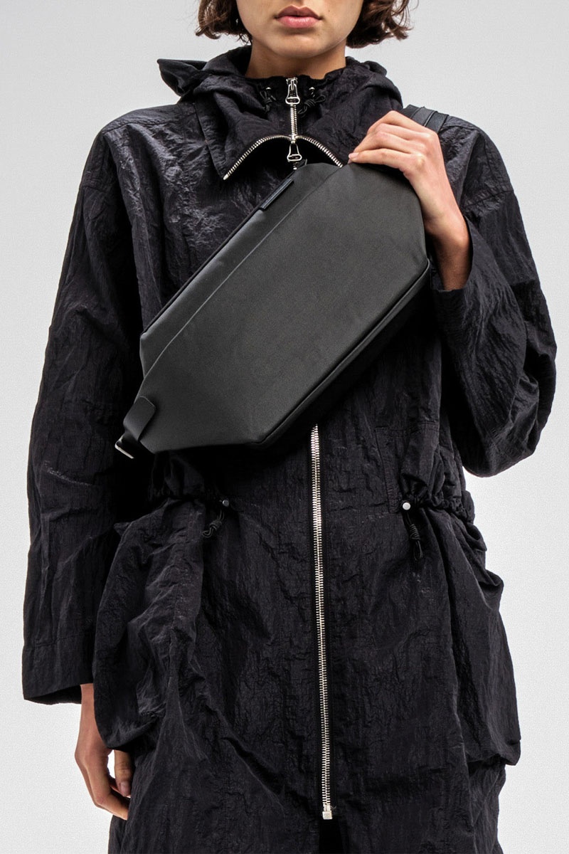 Cote&Ciel Isarau M Coated Canvas - Black