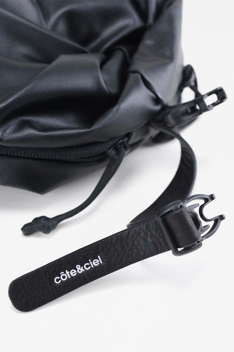 Cote&Ciel Aóos S Raven - Black