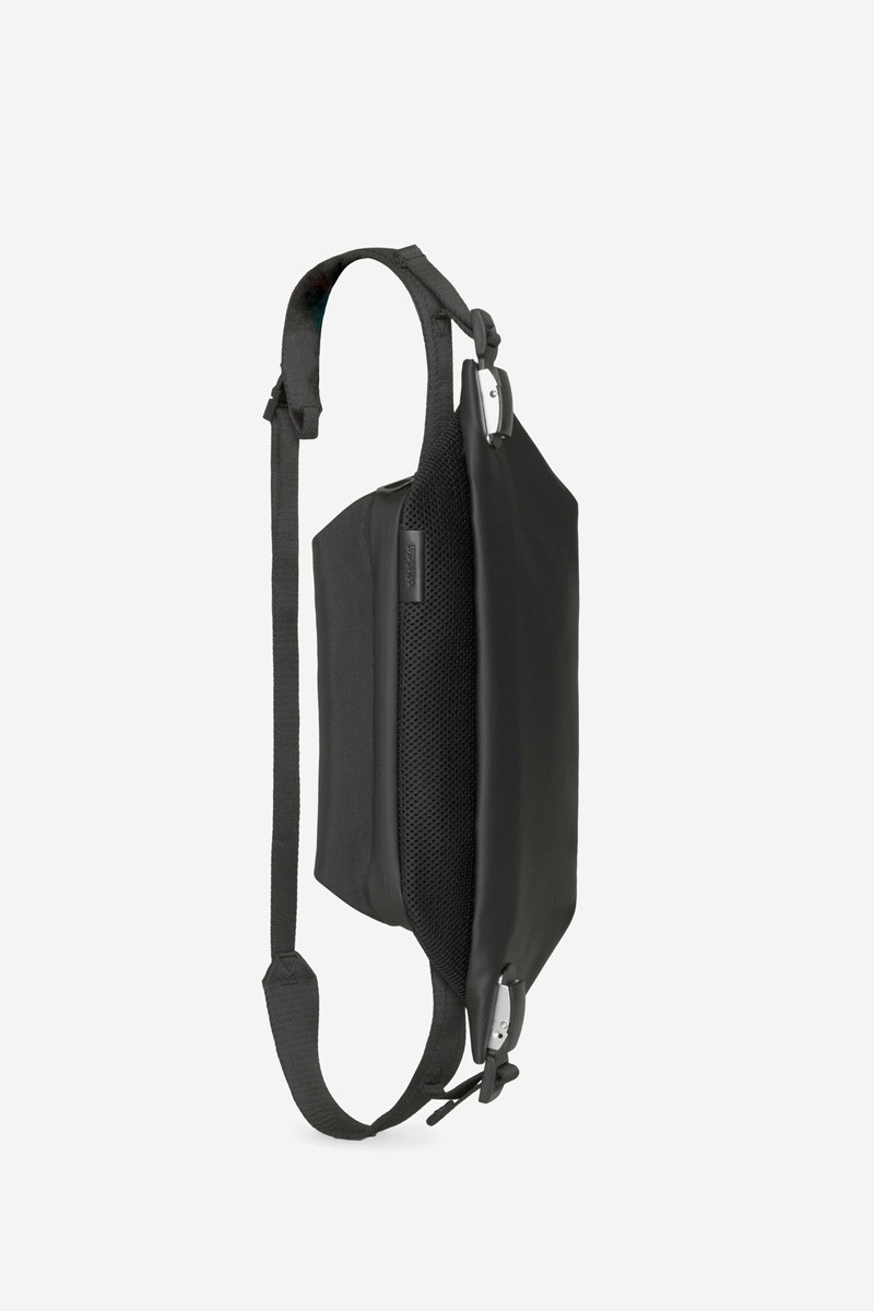Cote&Ciel Isarau Obsidian - Black