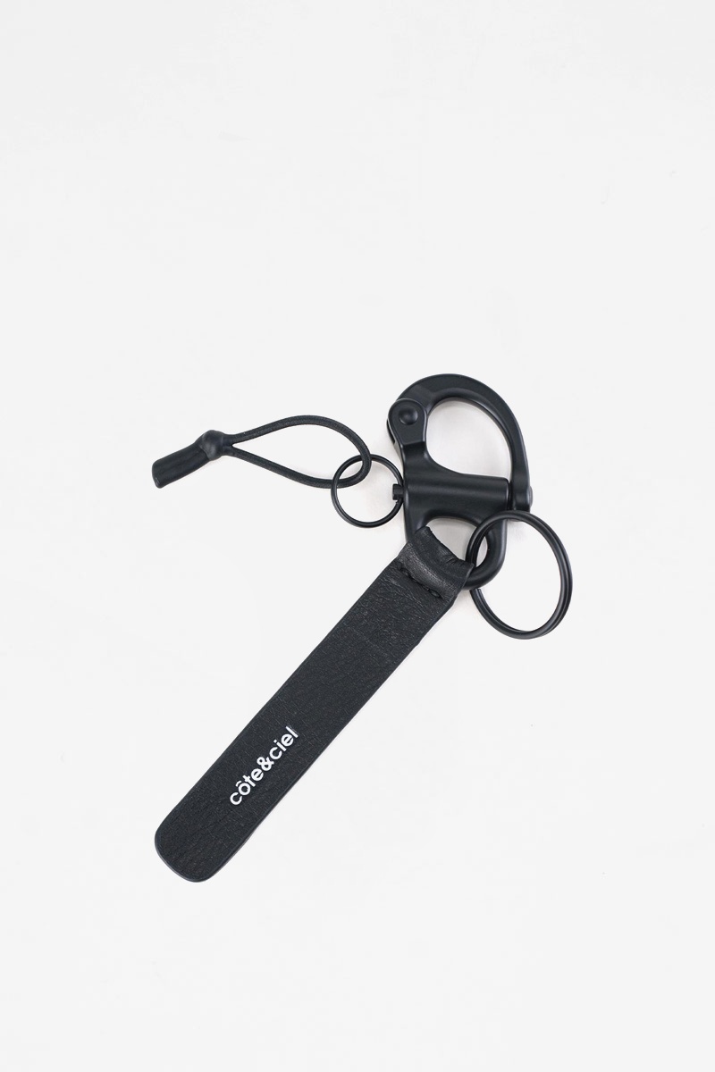 Cote&Ciel Keychain Let Go Leather - Black