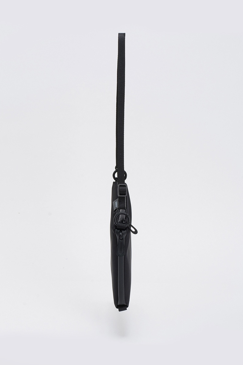 Cote&Ciel Inn S Sleek - Black