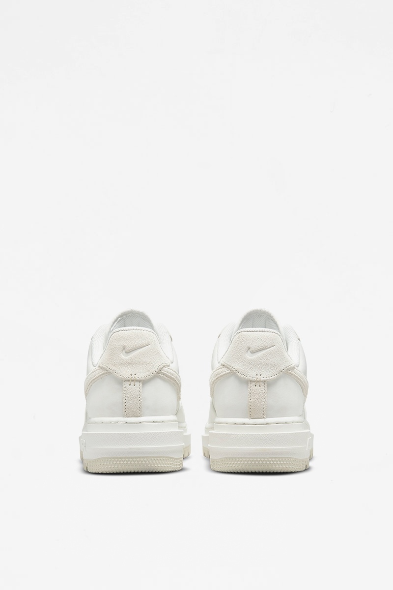 Nike Air Force 1 Luxe - Summit White/Light Bone