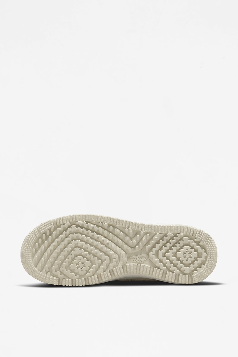 Nike Air Force 1 Luxe - Summit White/Light Bone