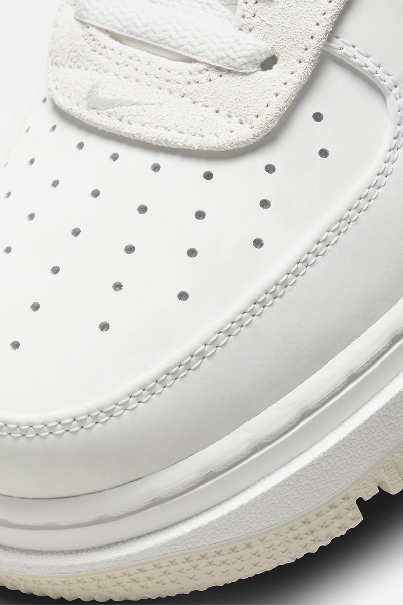 Nike Air Force 1 Luxe - Summit White/Light Bone