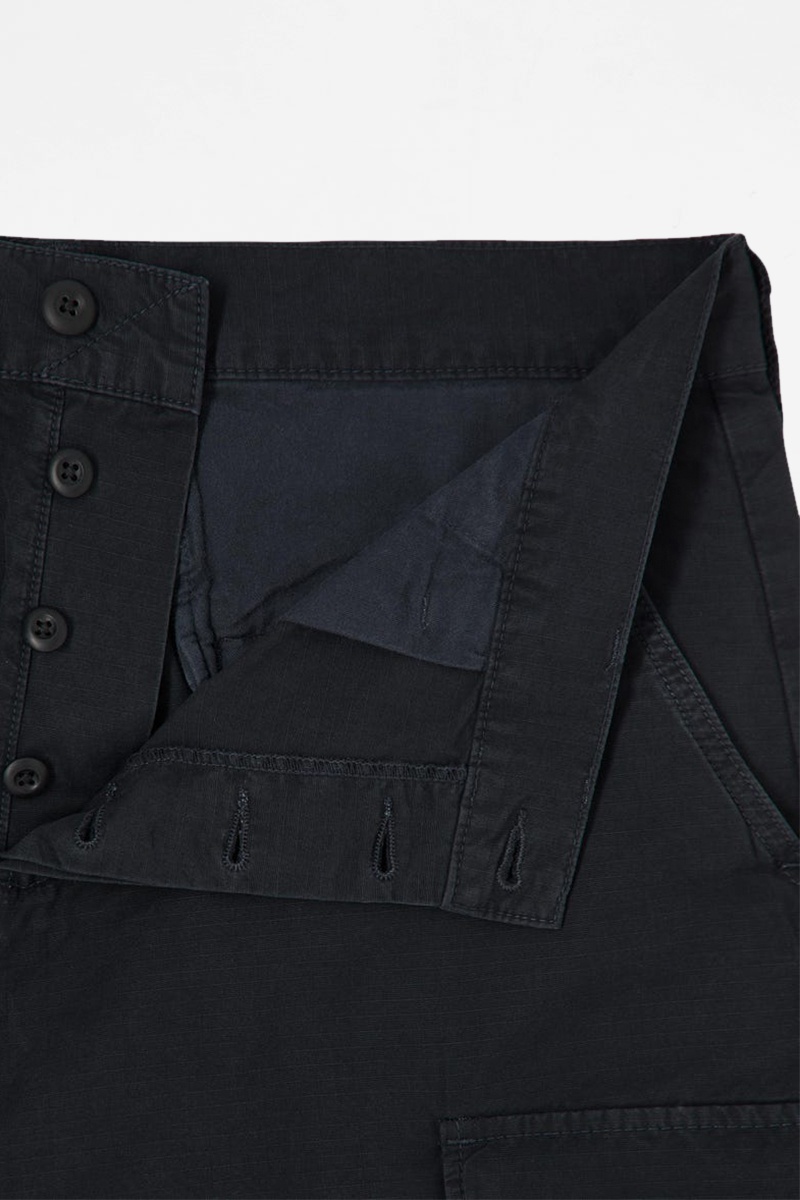 Edwin Jungle Short - Black