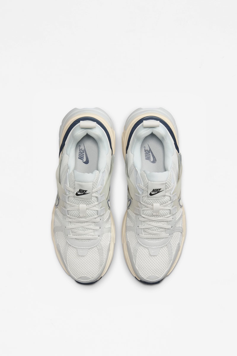 Nike W V2K Run - Platinum Tint/Guava Ice
