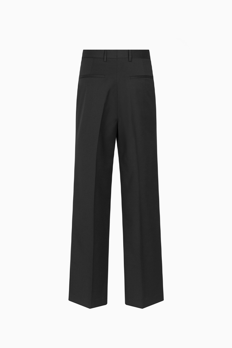 Han Kjobenhavn Boxy Suit Pants - Black