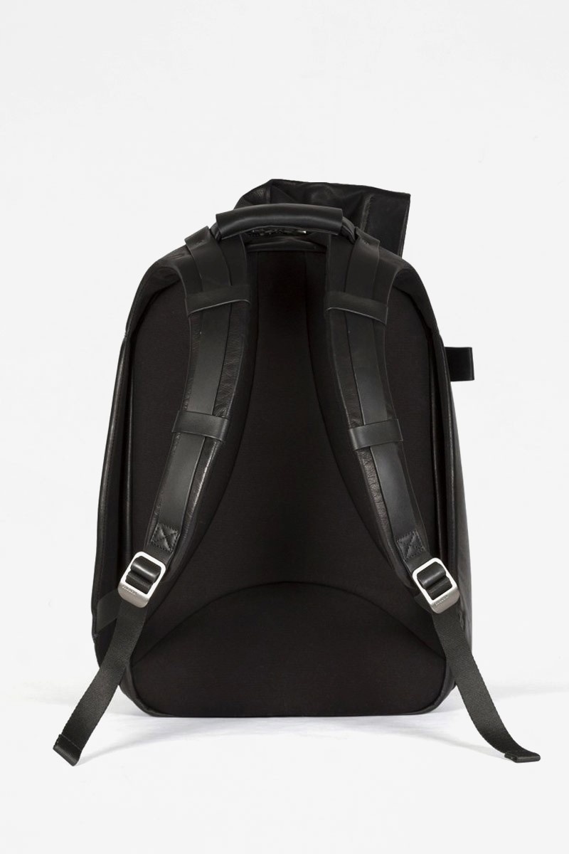 Cote&Ciel Isar M Alias Leather - Agate Black