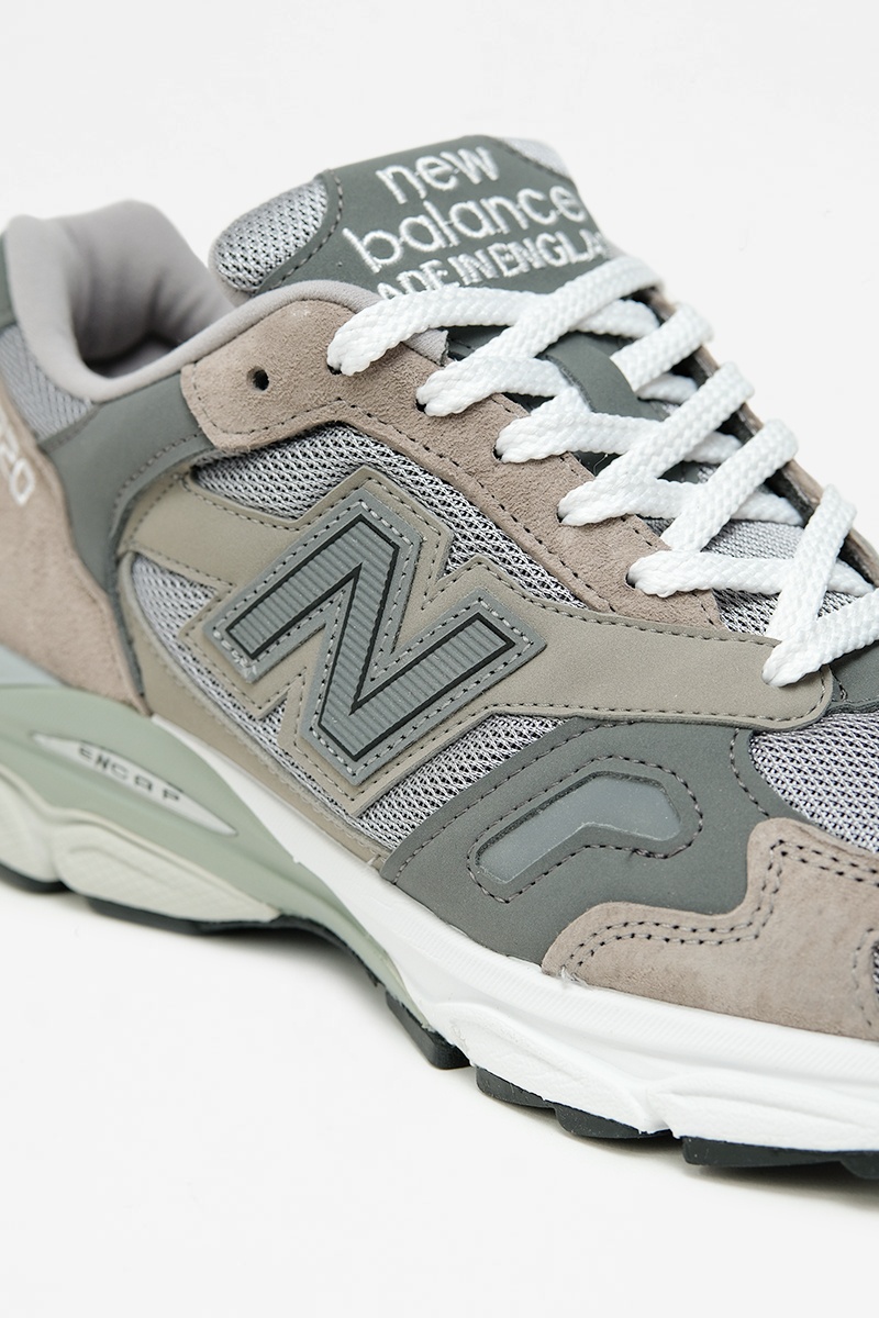 New Balance 920 - Grey