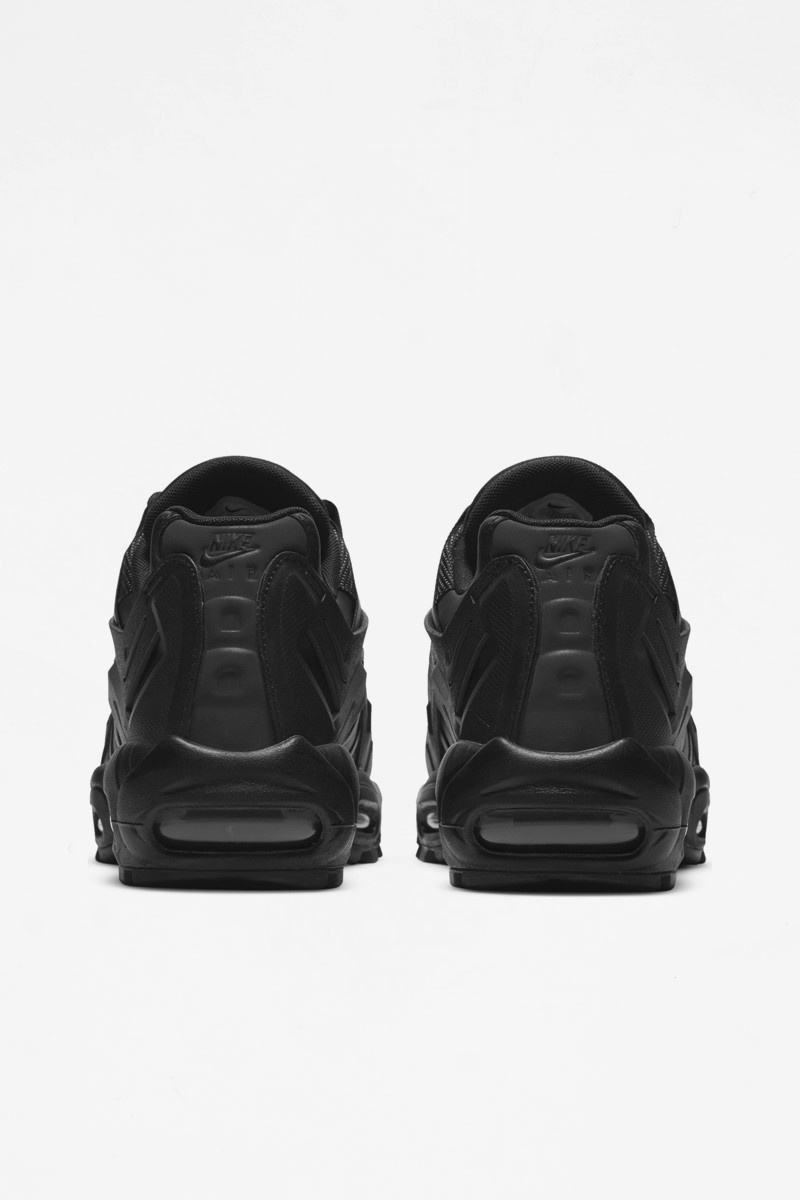 Nike Air Max 95 NDSTRKT - Black/Black Nike Air Max 95 NDSTRKT - Black/Black