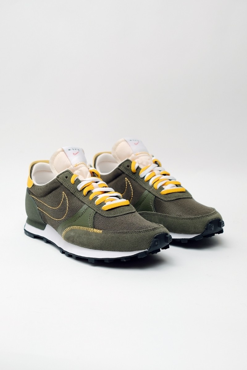 Nike DBreak-Type - Cargo Khaki/University Gold