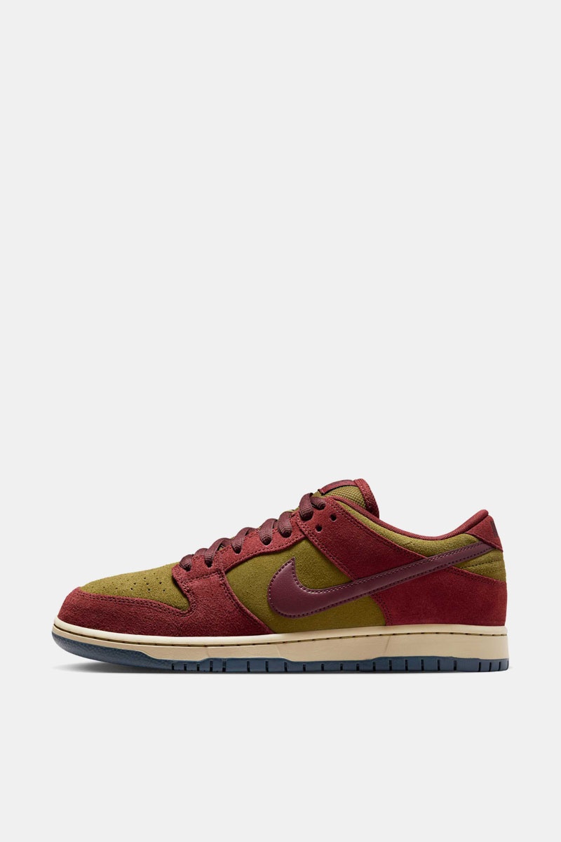 nike sb dunk low anchorman