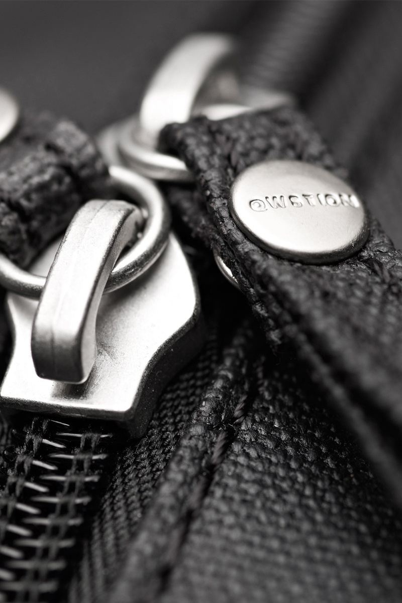 Qwstion Backpack - Organic Jet Black