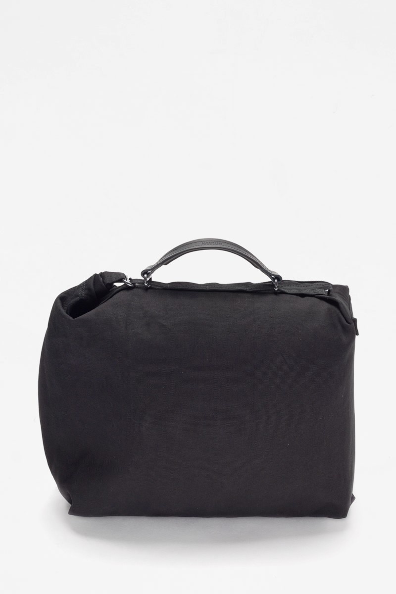 Qwstion Roll Pack - All Black