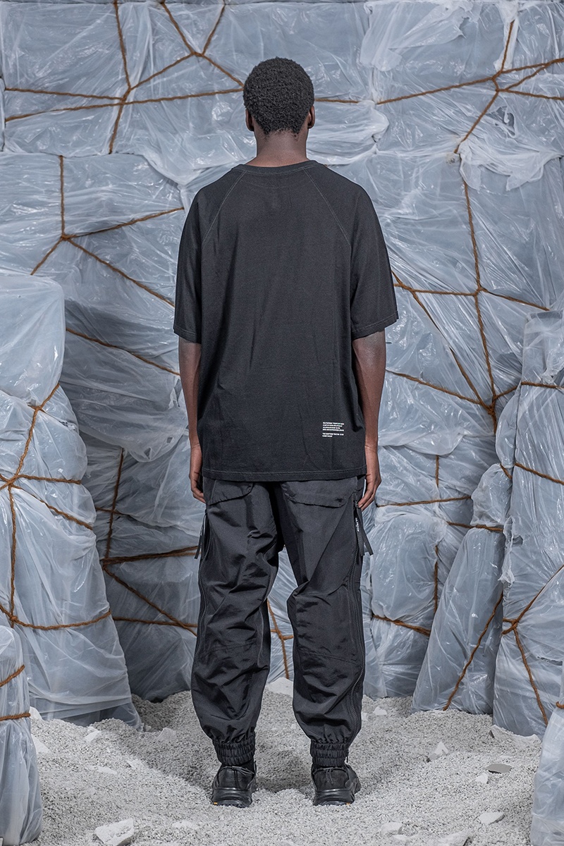 T11_Yadav Tee - Black