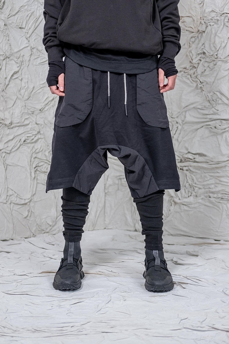 SH9_Thelus Shorts - Black