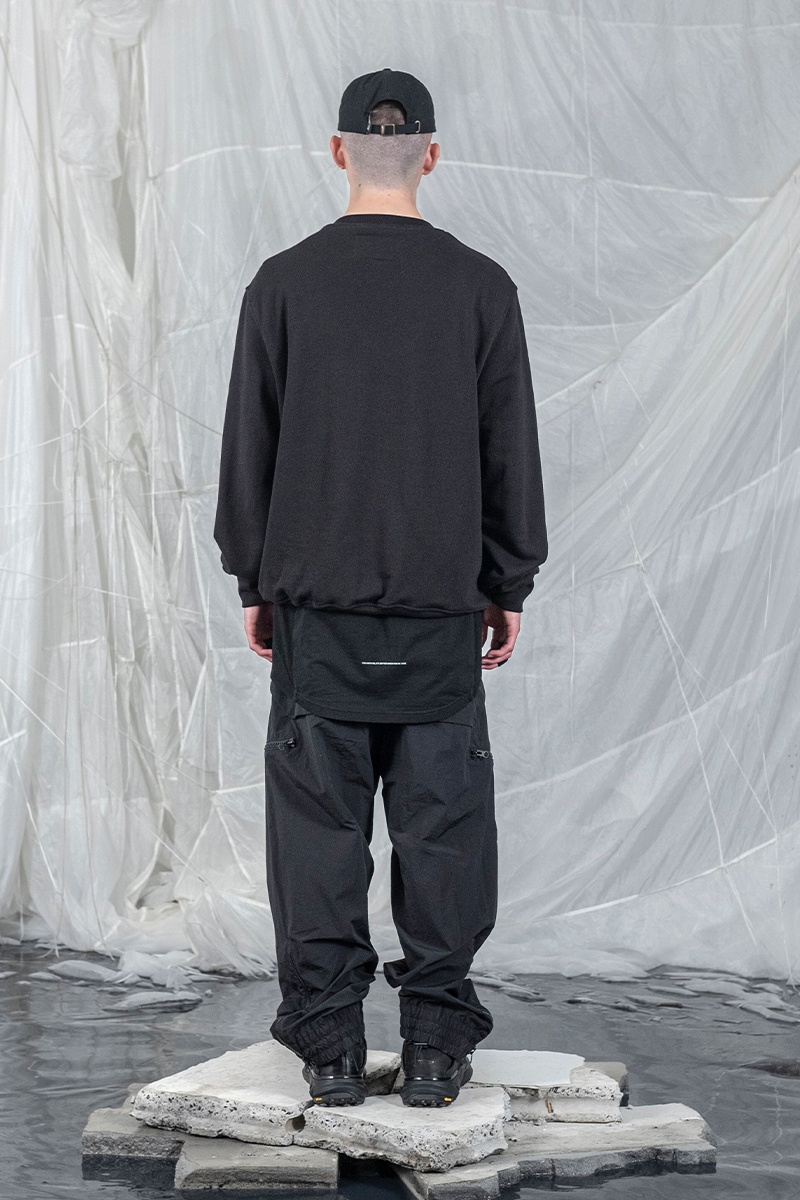 SW13G1_ Edgaras Sweat - Black RD