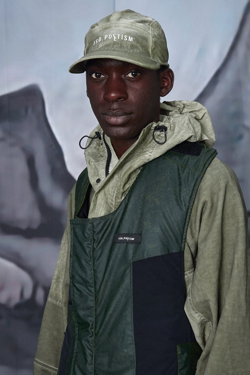 V21_Khapuri Vest - Molecular Green/ Black